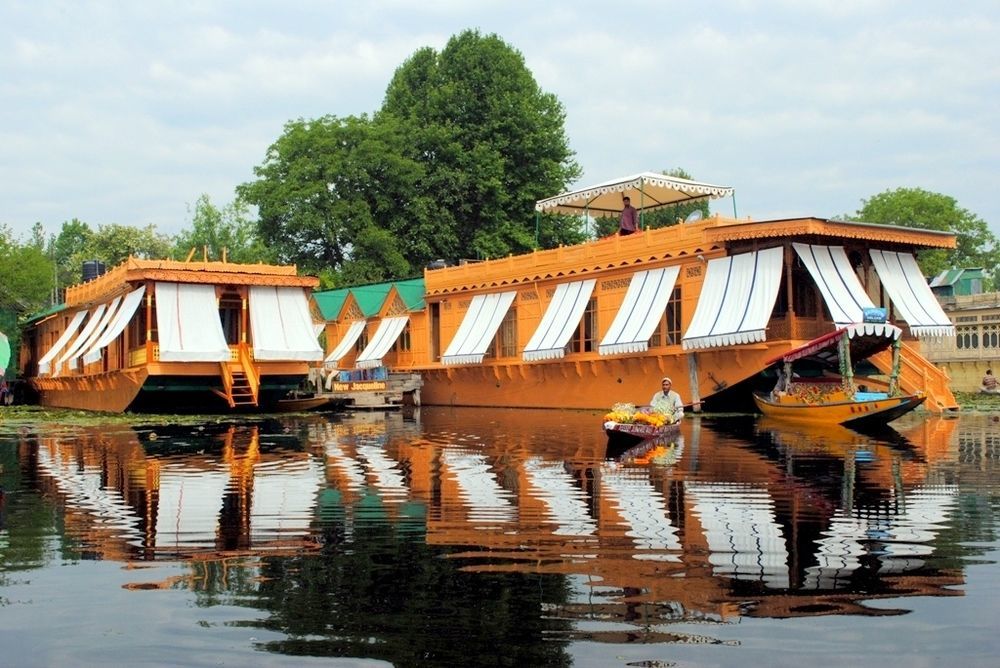 New Jacquline Heritage Houseboats Srīnagar Exteriör bild
